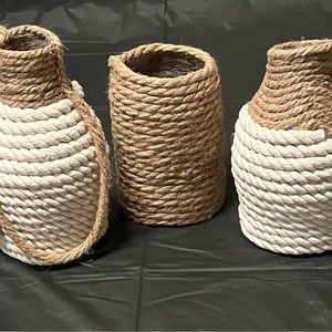 Handcrafted Floral or Bud Vase / 100% Recycled Plastic Base